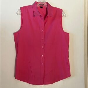Theory Fuchsia Sleeveless Button-Down Shirt